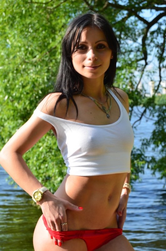 Валюша, 22 года, 1 размер груди